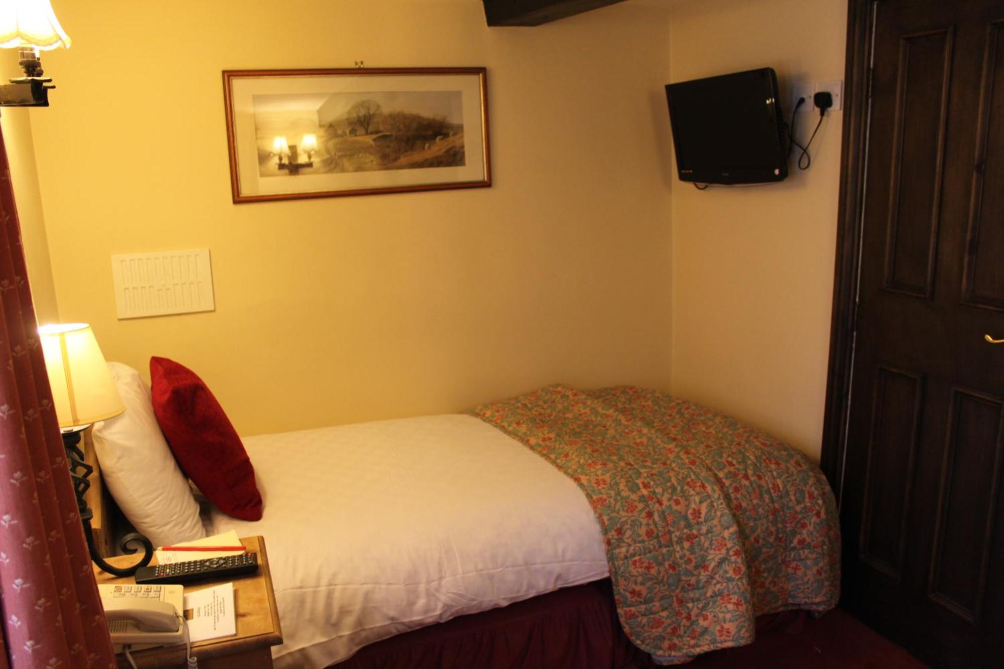 Bert'S Rooms At The Black Horse Inn 브릭하우스 외부 사진
